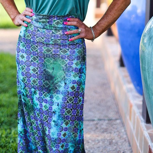 NWT Save The Faith Animal Medallion Long Reversible Skirt/Dress - Picture 8 of 12